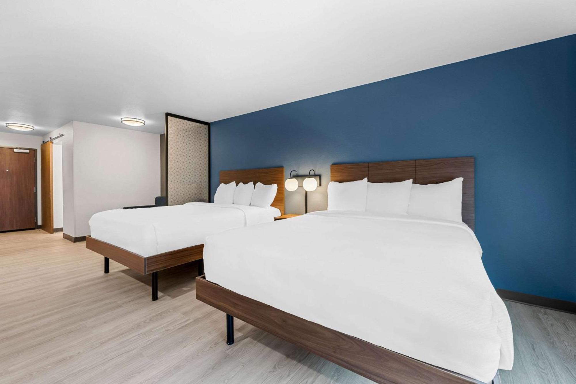 Everhome Suites Fayetteville Near Fort Bragg Екстериор снимка